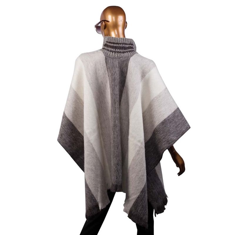 RUANA-PONCHO-CUELLO-C-GRIS-7705751031800-5