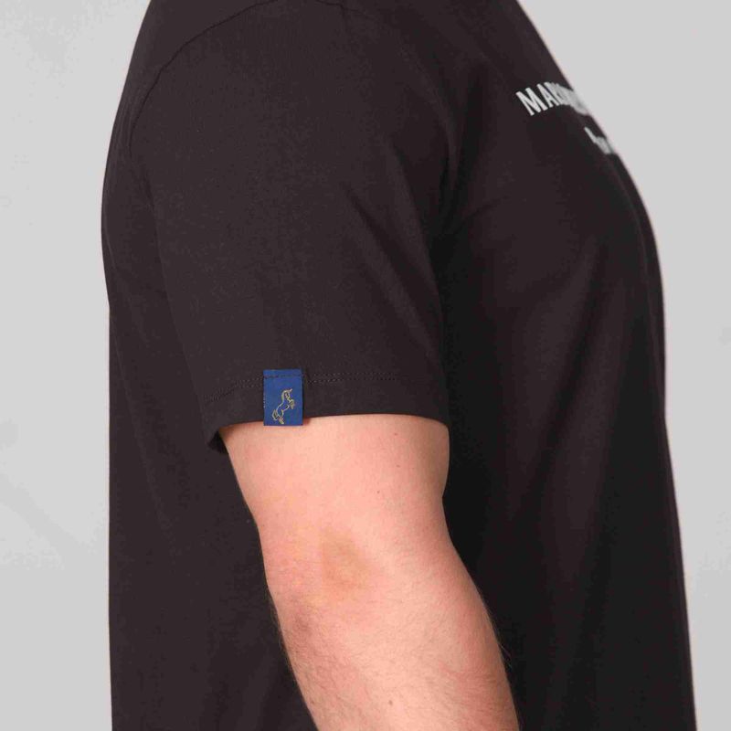 camiseta-logotipo-negro-tierra-arriba_3
