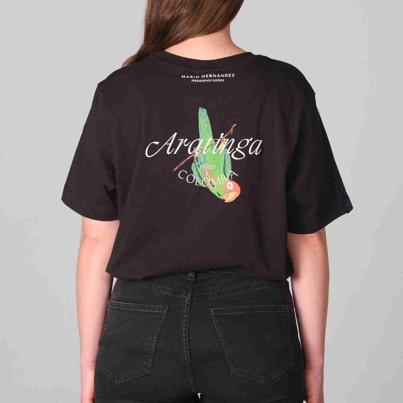 camiseta-mhonograma-aves-del-paraiso-aratinga-negro-tierra-arriba_4