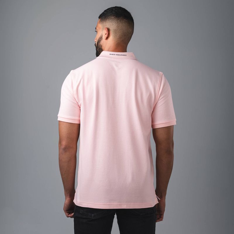 camiseta-polo-insignia-rosado-tierra-arriba_2