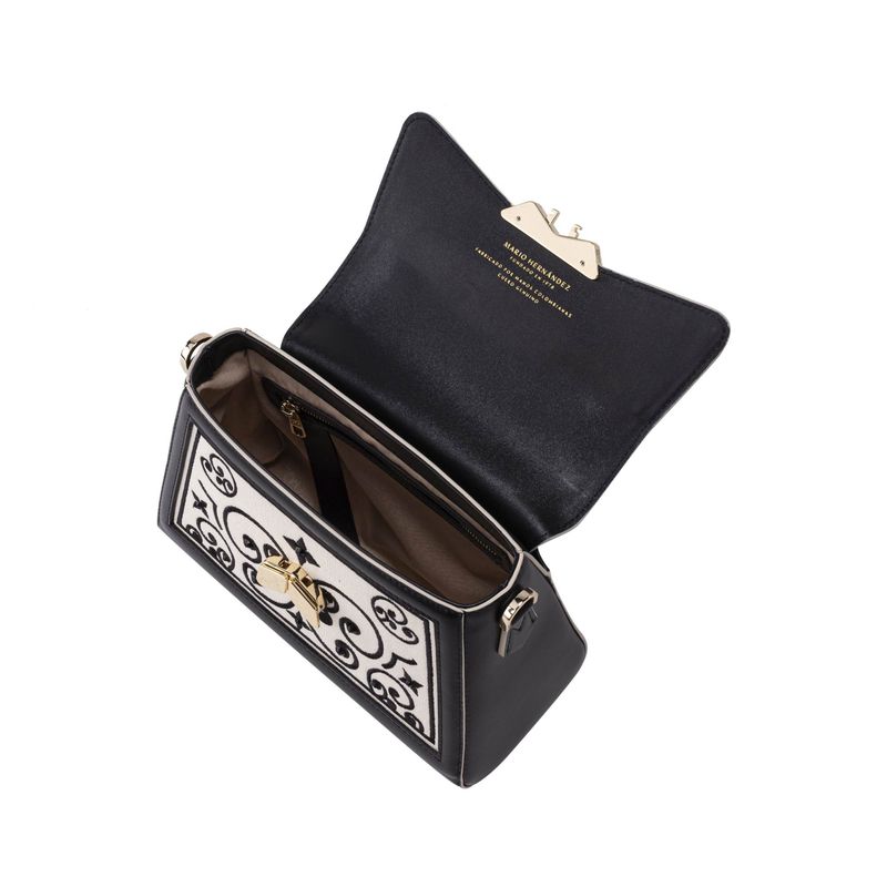 bolso-de-mano-alma-negro-sagrada_5