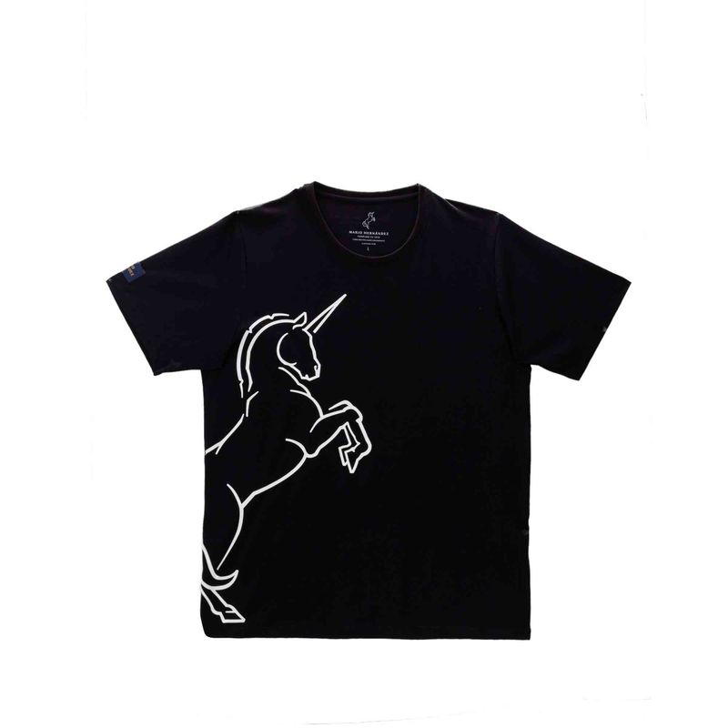 camiseta-unicornio-negro-tierra-arriba_1