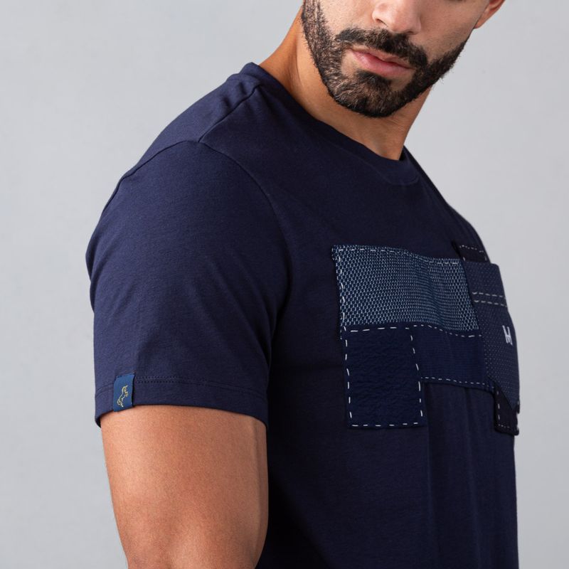 camiseta-mosaico-monograma-azul-tierra-arriba_5