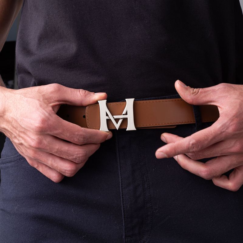 cinturon-casual-monograma-doble-faz-4-negro-caramelo-cinturon-hombre_7