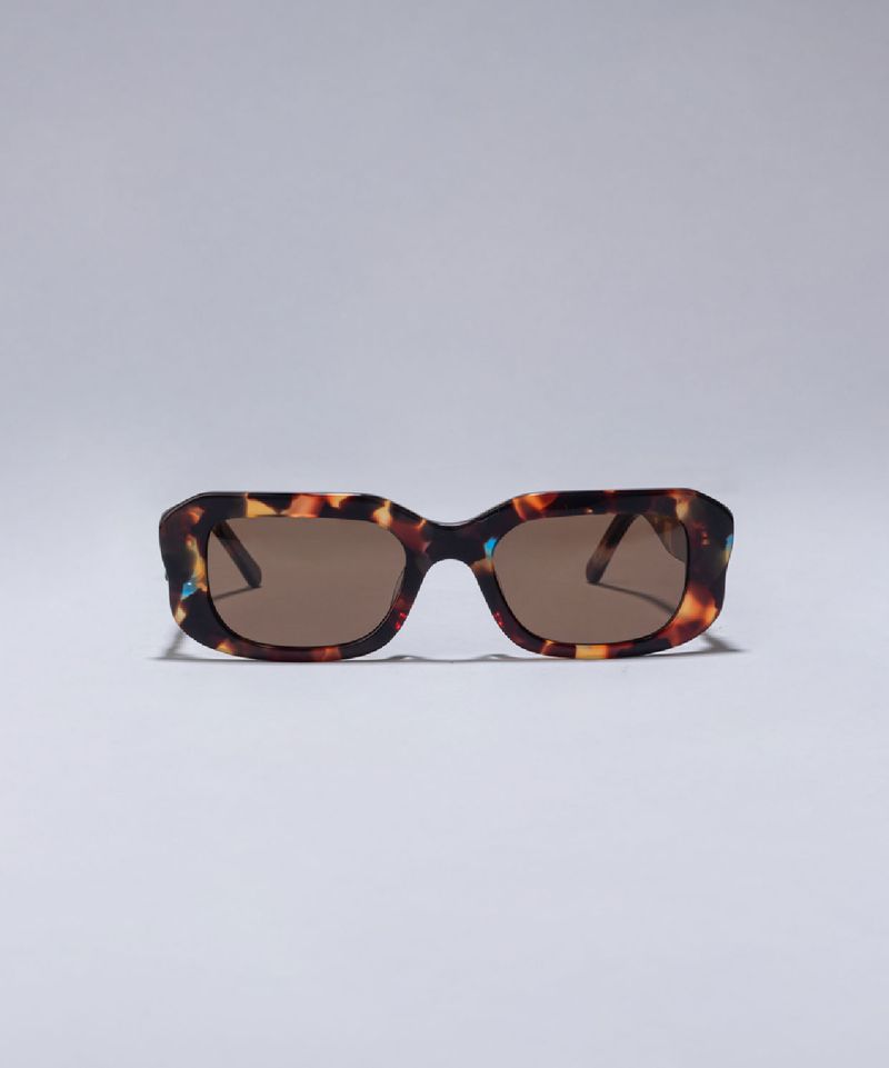 gafas-cortes-ii-carey-oscuro-mh-folks_1.jpg