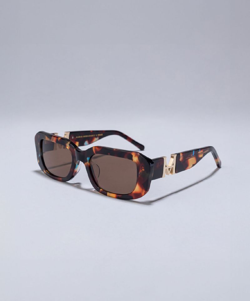 gafas-cortes-ii-carey-oscuro-mh-folks_2.jpg