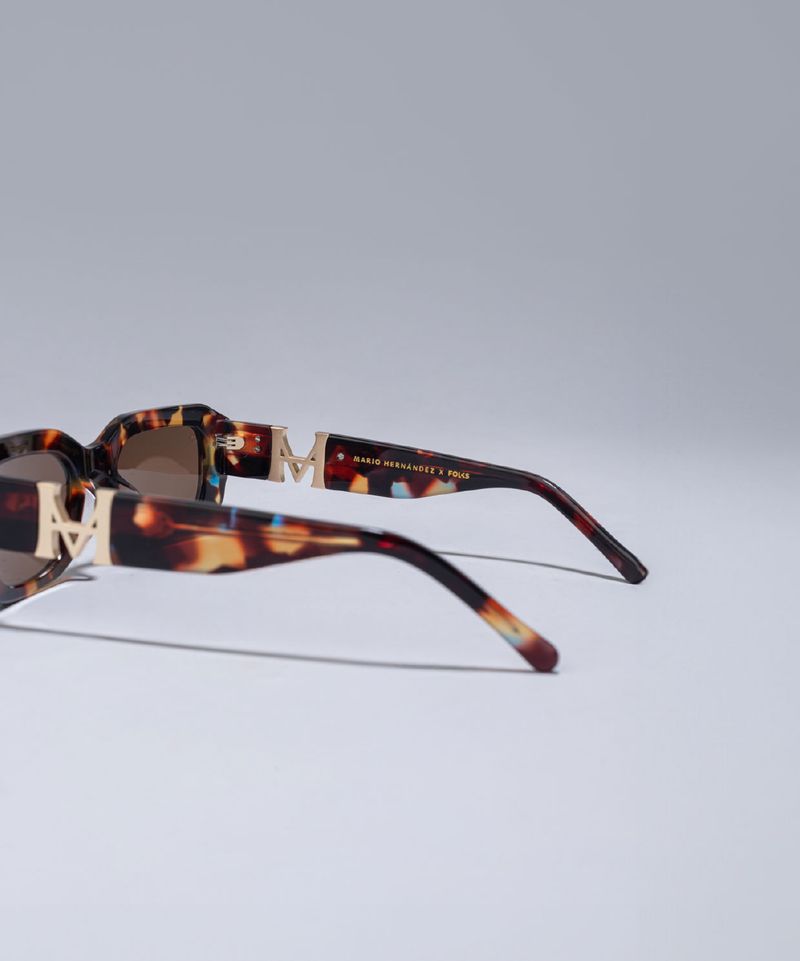 gafas-cortes-ii-carey-oscuro-mh-folks_4.jpg