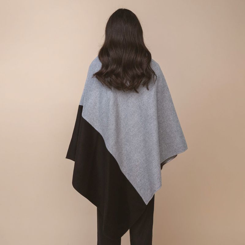 ruana-bicolor-gris-cuzco_4.jpg