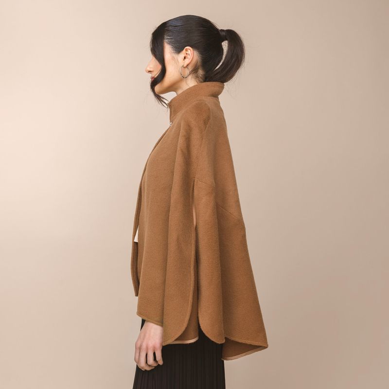 capa-lucia-camel-cuzco_2.jpg