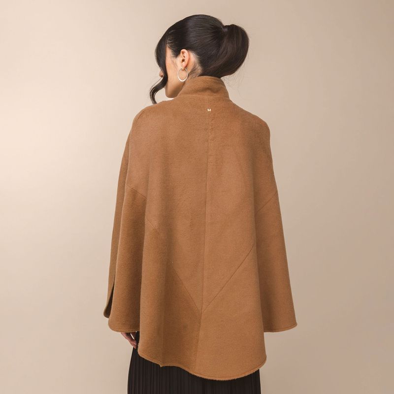 capa-lucia-camel-cuzco_3.jpg