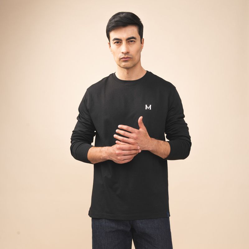 camiseta-manga-larga-negro-tierra-arriba__4