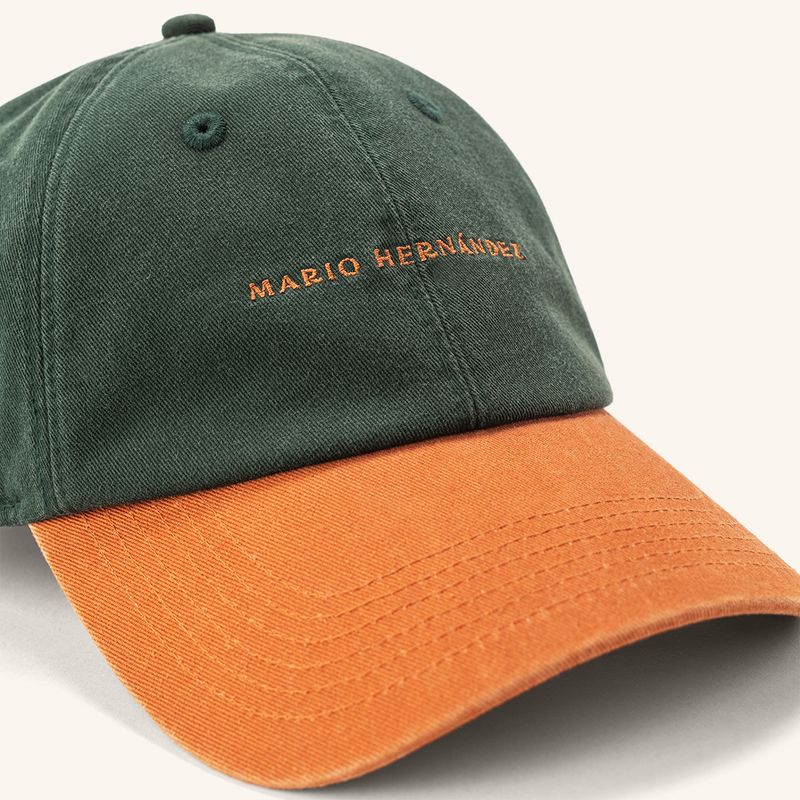 gorra-beisbolera-cima-bosque_4