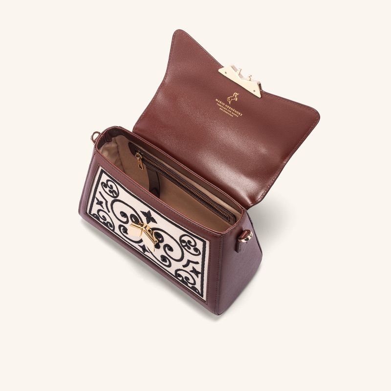 bolso-de-mano-alma-con-cadena-toffe-sagrada_3