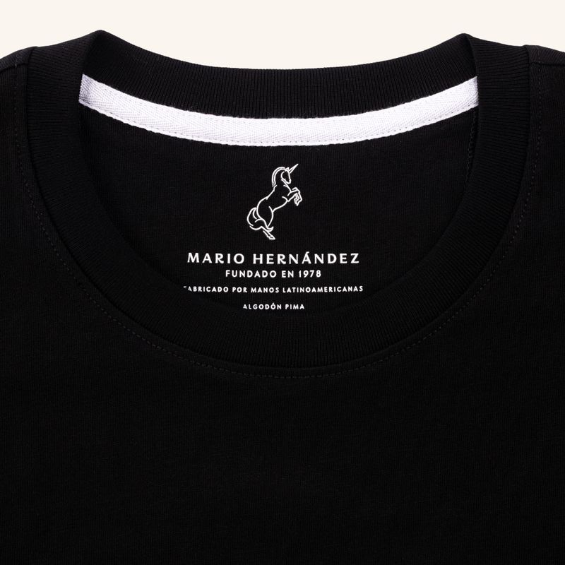 camiseta-alas-negro-tierra-arriba_5