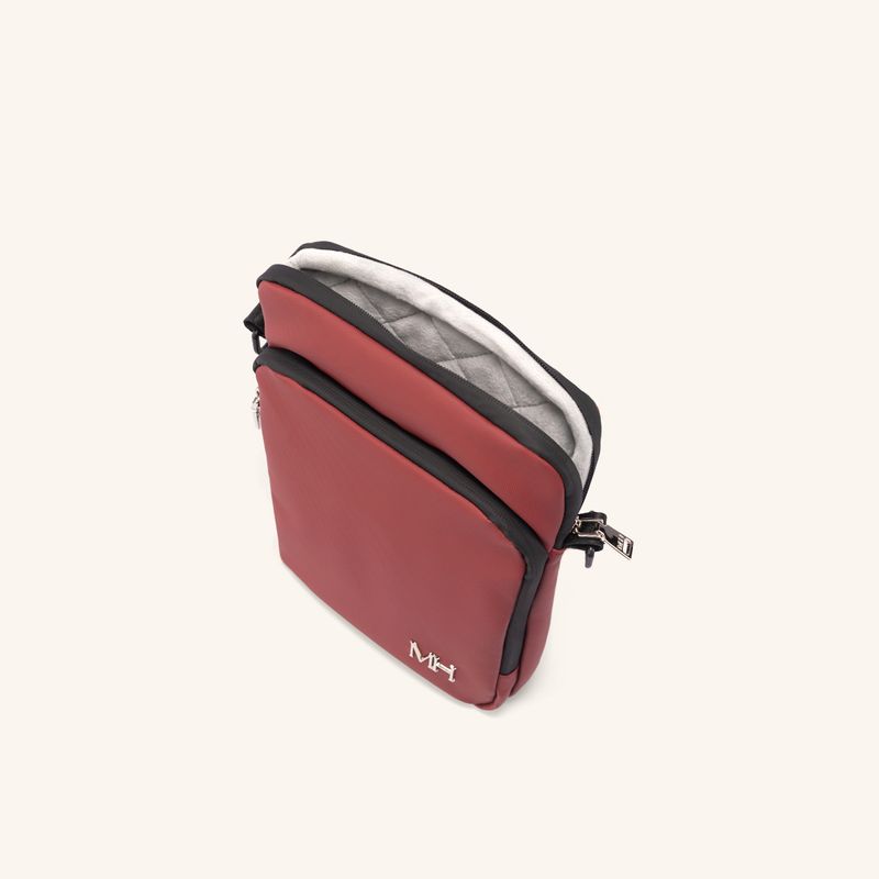 manos-libres-baltico-burgundy-indianapolis_4