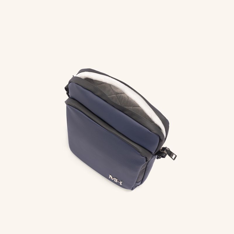 manos-libres-baltico-azul-indianapolis_4