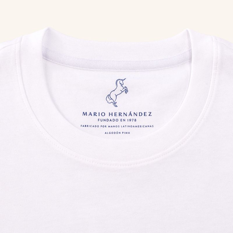 camiseta-tapiz-blanco-tierra-arriba_4