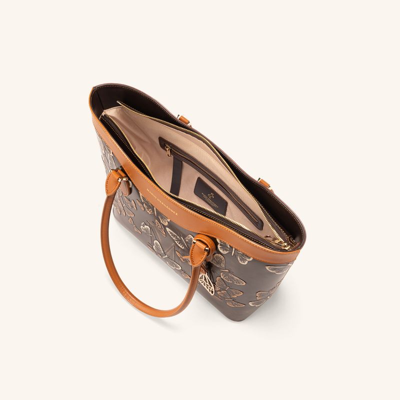 tote-alas-mediano-capuchino-mariposas-5