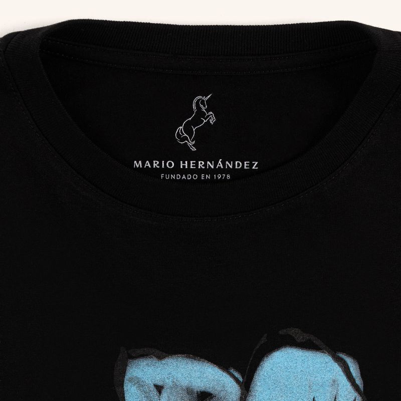 camiseta-alma-negro-tierra-arriba_5