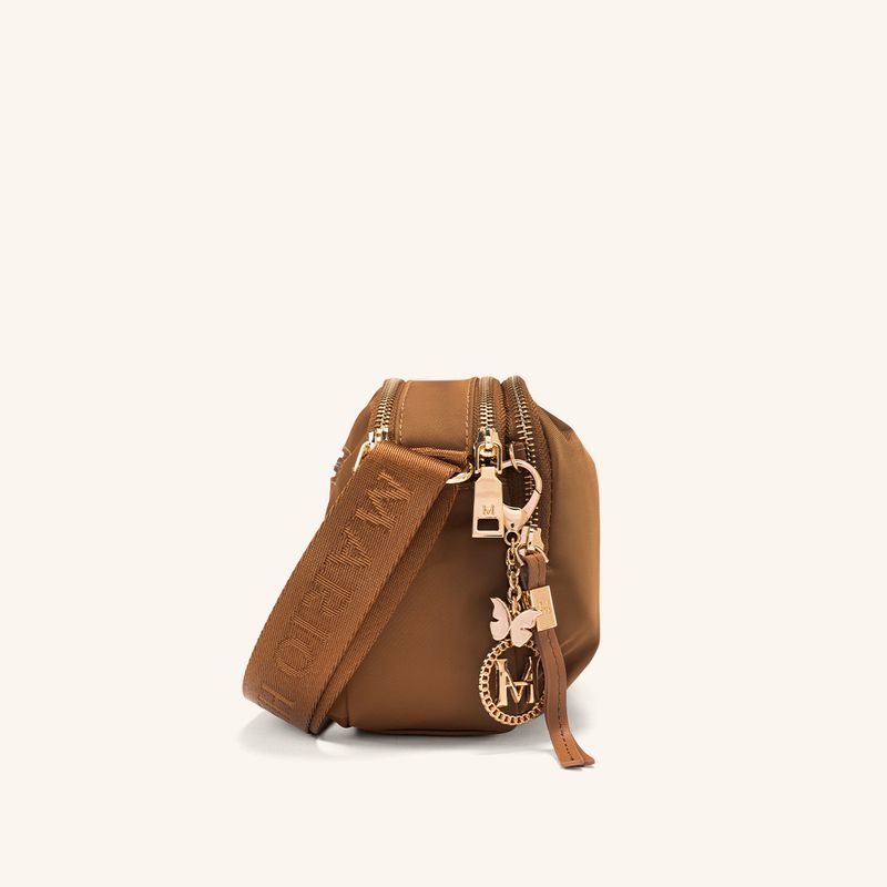 manos-libres-priscila-camel-marquesa_2