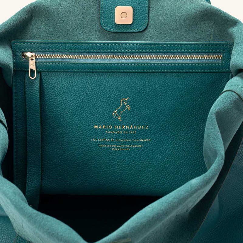 tote-deluxe-sacramento-solon-hernandez_6