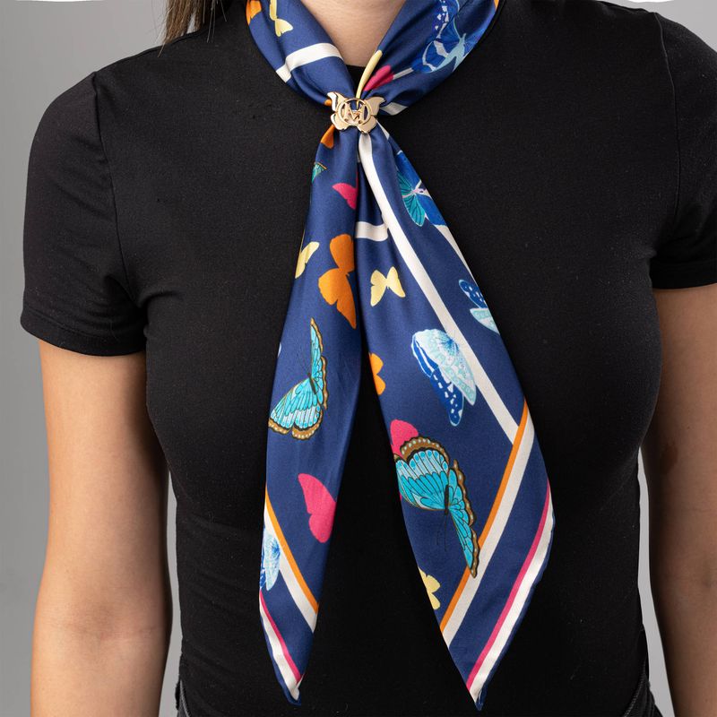 panoleta-carr--paraiso-cielo-70x70-foulard_4